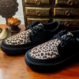 T.U.K. sneakers